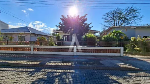 Casa com 3 Quartos à venda, 70m² no Iririú, Joinville