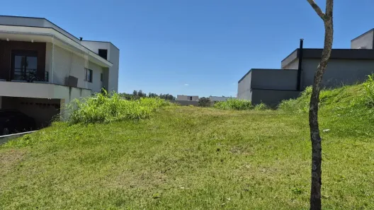 Lote/Terreno à venda, 1m² no São Paulo II, Cotia