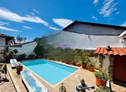 Casa com 4 Quartos à venda, 300m² no Itaipu, Niterói