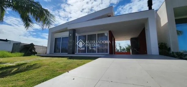 Casa com 3 Quartos à venda, 130m² no Lagoa Cortada, Balneário Gaivota