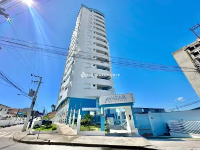 Apartamento com 2 Quartos para alugar, 86m² no Barreiros, São José