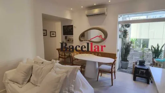 Apartamento com 2 Quartos à venda, 77m² no Copacabana, Rio de Janeiro