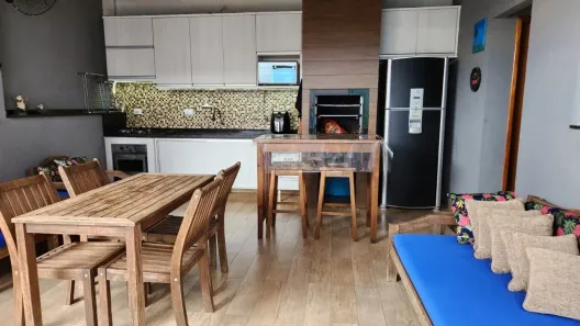 Casa com 3 Quartos à venda, 140m² no Califórnia, Londrina
