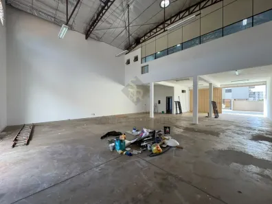 Galpão/Depósito/Armazém para alugar, 358m² no Residencial e Comercial Palmares, Ribeirão Preto