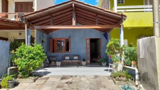 Casa de Condomínio com 3 Quartos à venda, 110m² no Espírito Santo, Porto Alegre