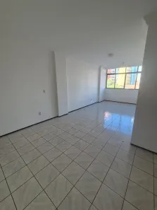 Apartamento com 3 Quartos à venda, 100m² no Vicente Pinzon, Fortaleza