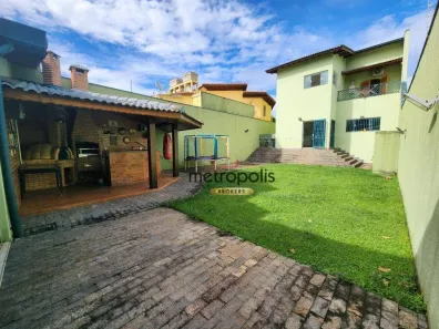 Sobrado com 4 Quartos à venda, 550m² no Santa Maria, Santo André