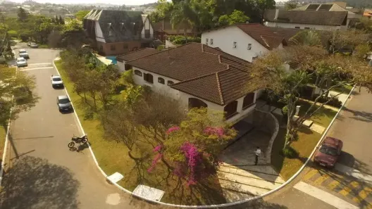 Casa de Condomínio com 4 Quartos para alugar, 600m² no Alphaville, Santana de Parnaíba