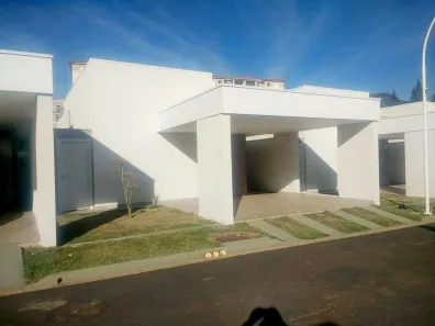 Casa de Condomínio com 3 Quartos à venda, 133m² no Jardim Esmeralda, Marília