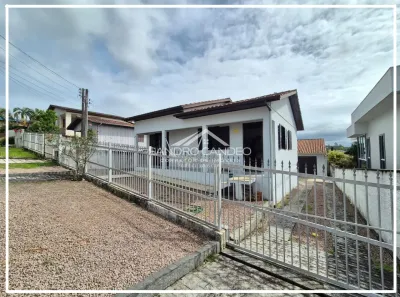 Casa com 3 Quartos à venda, 134m² no Argentina, Criciúma