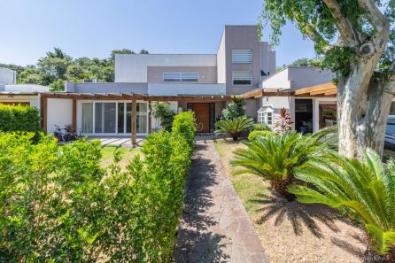 Casa de Condomínio com 5 Quartos à venda, 320m² no Pedra Redonda, Porto Alegre