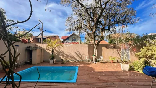 Casa com 3 Quartos à venda, 240m² no Rio Tavares, Florianópolis
