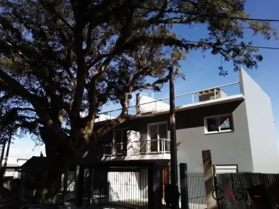 Casa com 3 Quartos à venda, 240m² no Guarujá, Porto Alegre
