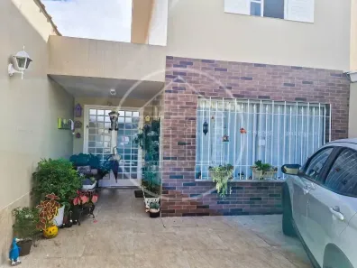 Sobrado com 3 Quartos à venda, 175m² no Terceira Divisão de Interlagos, São Paulo