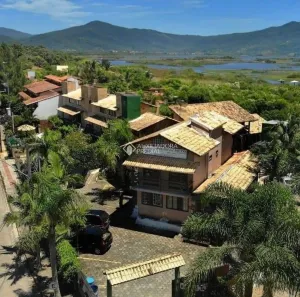 Imóvel Comercial com 13 Quartos à venda, 465m² no Ferrugem, Garopaba