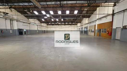 Galpão/Depósito/Armazém para alugar, 2270m² no Casa Grande, Diadema