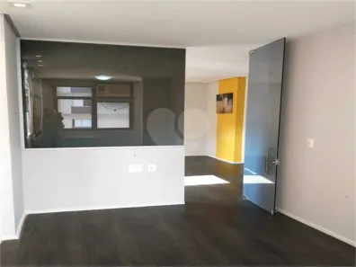 Sala Comercial à venda, 40m² no Chácara Santo Antônio (Zona Sul), São Paulo
