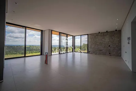 Casa com 3 Quartos à venda, 273m² no Mato Queimado, Gramado