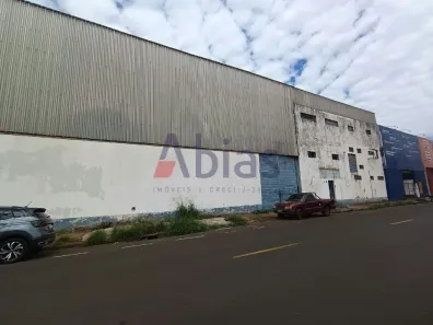 Galpão/Depósito/Armazém para alugar, 800m² no Vila Izabel, São Carlos