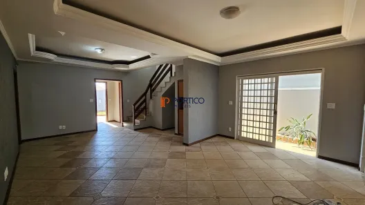 Casa com 3 Quartos para alugar, 324m² no Jardim Fortaleza, Paulínia