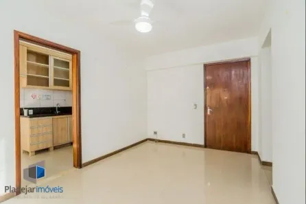 Apartamento com 1 Quarto para alugar, 48m² no Farroupilha, Porto Alegre
