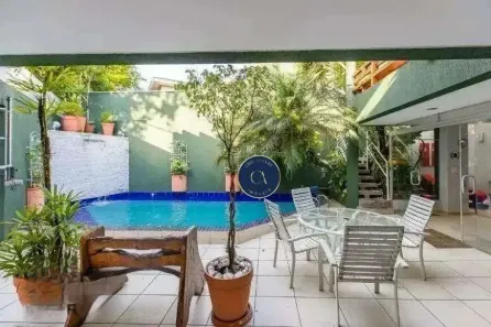 Casa com 3 Quartos à venda, 280m² no Vila Madalena, São Paulo