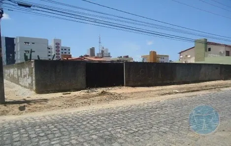 Lote/Terreno com 1 Quarto à venda, 7m² no Candelária, Natal