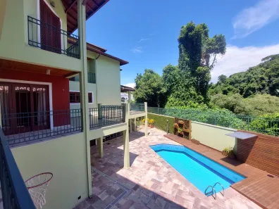 Casa de Condomínio com 4 Quartos para alugar, 475m² no São Paulo II, Cotia