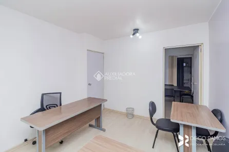 Sala Comercial para alugar, 55m² no Centro Histórico, Porto Alegre