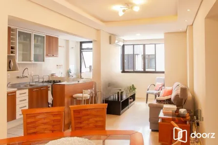 Apartamento com 2 Quartos à venda, 61m² no Cidade Baixa, Porto Alegre