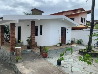 Casa com 3 Quartos para alugar, 170m² no Ipitanga, Lauro de Freitas