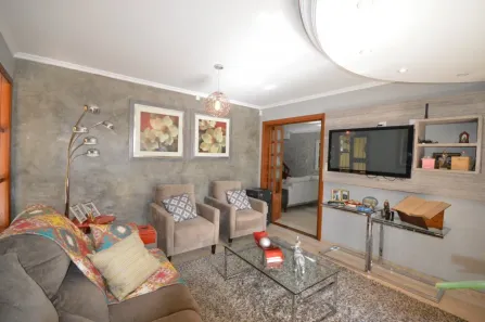 Casa com 3 Quartos à venda, 254m² no Niterói, Canoas