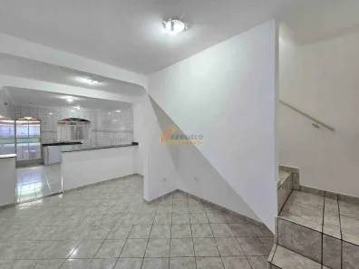 Casa com 2 Quartos para alugar, 104m² no Santo Antônio dos Campos, Divinópolis