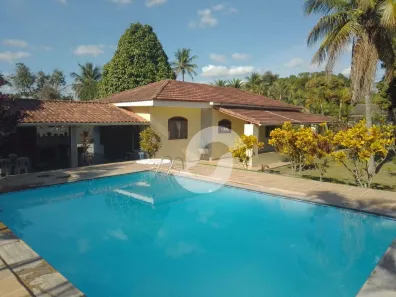 Fazenda/Sítio com 3 Quartos à venda, 286m² no Retiro, Itaboraí