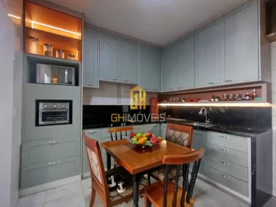 Casa com 4 Quartos à venda, 235m² no Residencial Flamingo, Goiânia