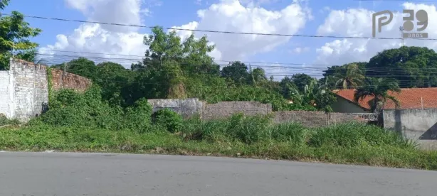 Lote/Terreno à venda, 800m² no Olho D'Água, São Luís