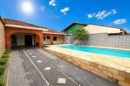 Casa com 3 Quartos à venda, 120m² no Balneário Stella Maris, Peruíbe