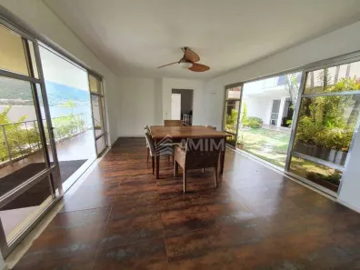Casa de Condomínio com 4 Quartos à venda, 854m² no São Francisco, Niterói