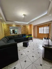 Sobrado com 3 Quartos à venda, 222m² no Parque Novo Oratório, Santo André
