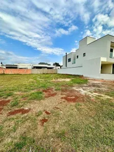Lote/Terreno à venda, 300m² no Parque Brasil 500, Paulínia