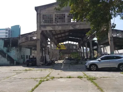 Galpão/Depósito/Armazém para alugar, 4010m² no Benfica, Rio de Janeiro