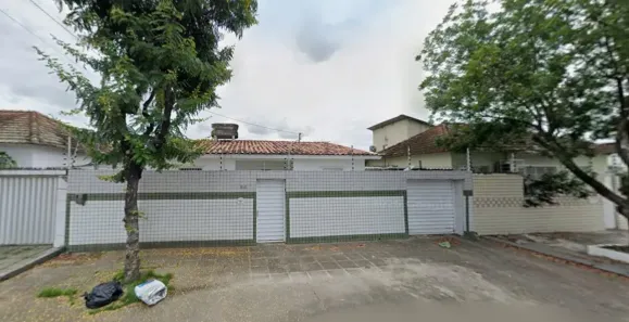 Casa com 3 Quartos para alugar, 150m² no Cordeiro, Recife