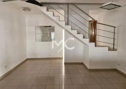 Casa de Condomínio com 2 Quartos à venda, 74m² no Jardim das Indústrias, Jacareí
