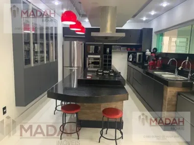 Sobrado com 7 Quartos à venda, 425m² no Jardim das Bandeiras, São Paulo