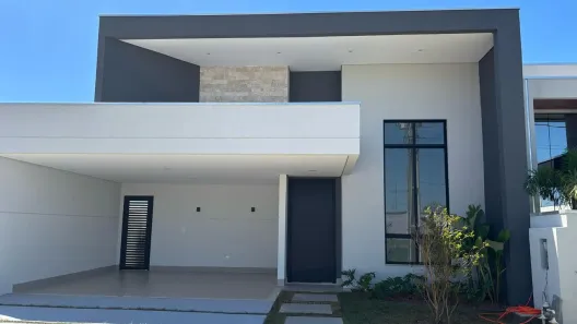 Casa de Condomínio com 3 Quartos à venda, 198m² no Condomínio Residencial Florais Safira, Cuiabá