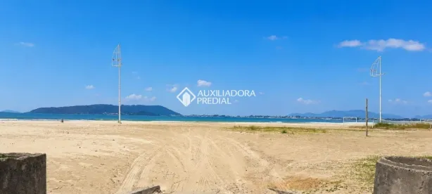 Casa com 5 Quartos à venda, 130m² no Balneário Ponta do Papagaio, Palhoça