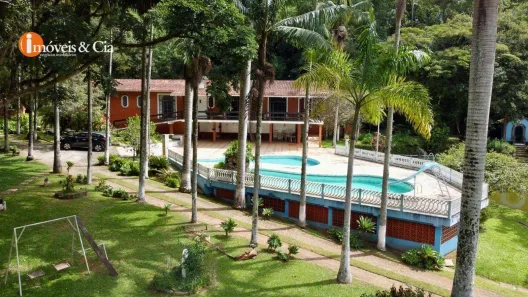 Fazenda/Sítio com 6 Quartos à venda, 430m² no Portão, Atibaia