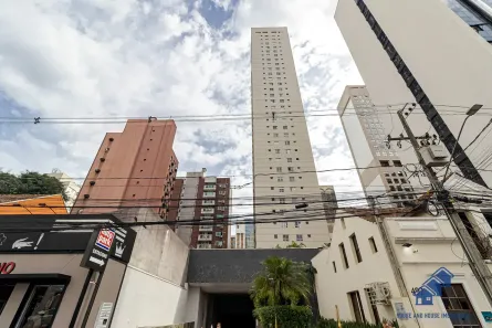 Apartamento com 2 Quartos à venda, 40m² no Centro, Curitiba