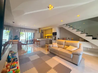 Casa de Condomínio com 3 Quartos à venda, 117m² no Igara, Canoas