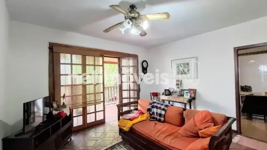 Casa com 5 Quartos à venda, 420m² no Santa Lúcia, Belo Horizonte